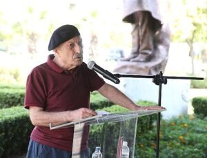 Dünya şairi Nazım Hikmet, Karşıyaka’da şiirleriyle anıldı