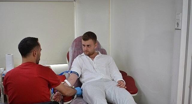 Ege Üniversitesinde Kan Bağışı Projesi: “Ege’ye Kan, Topluma Can”