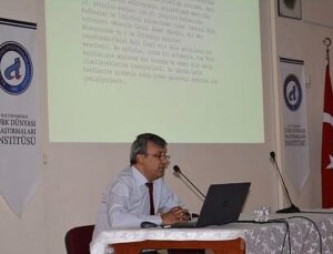 EÜ’de “Dünden Bugüne Türk Dünyasında Ortak Alfabe Meselesi” konuşuldu