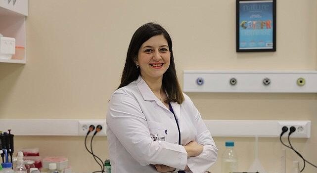İKÇÜ’lü Genç Başkan Araştırmacıdan Kanser Tedavisinde Yenilikçi Tahlil