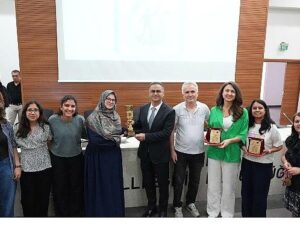 “İzmir Girişimcilik ve İnovasyon Projesi Ödül ve Sertifika Töreni” Genç Girişimcilerin Coşkusuyla Gerçekleştirildi