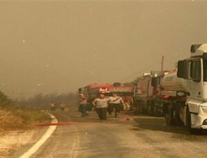 İzmir itfaiyesi tüm gücüyle alanda
