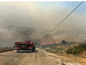 Karaburun’da yangın alarmı