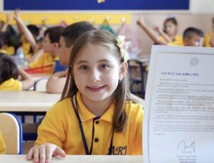 Karneler Alındı Tatil Başladı
