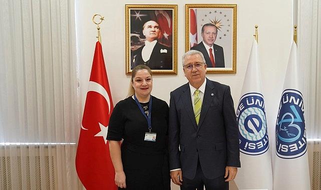 Kemer’de çöp konteynerleri dezenfekte ediliyor