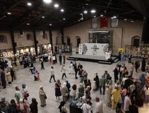 KOMEK’in “Sanatla Yazılan Miras” Klâsik Türk İslam Sanatları Standı Açıldı