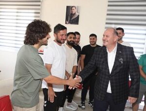Lider Çiçek’ten Bayram Kutlaması