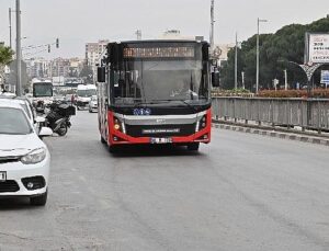 Manisa Büyükşehir Belediyesi YKS’de Öğrencilerin Yanında