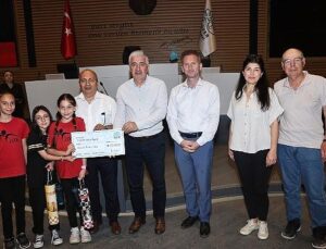 Nilüfer’de öğrenciler etraf için yarıştı