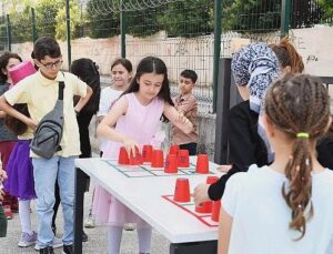 Osmangazi’de öğrenciler için Atölye Pazarı kuruldu