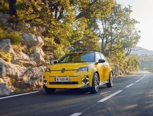 Pop İkonu Geri Döndü: Renault 5 E-Tech Elektrikli Türkiye’de Satışta