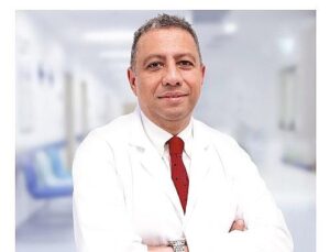 Prof. Dr. İsbir, “Kalp Kapak Hastalıklarında Risk Yaşla Birlikte Artıyor, Erken Müdahale Hayat Kurtarıyor”