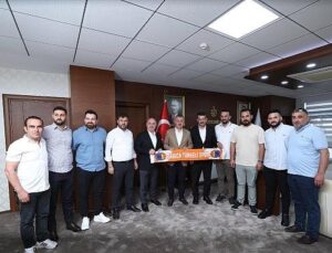 Şampiyon Darıca Türkeli, Lider Büyükakın’a geldi