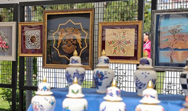 Selçuklu Sanat Tasarım Atölyesi’nden Göz Kamaştıran Yıl Sonu Standı