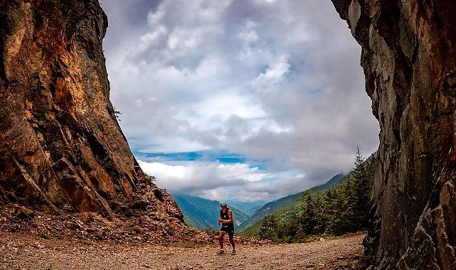 Trabzon’un doğal hoşlukları ve tarihi mirasıyla iç içe geçen Ultra Sümela Koşusu Sona Erdi