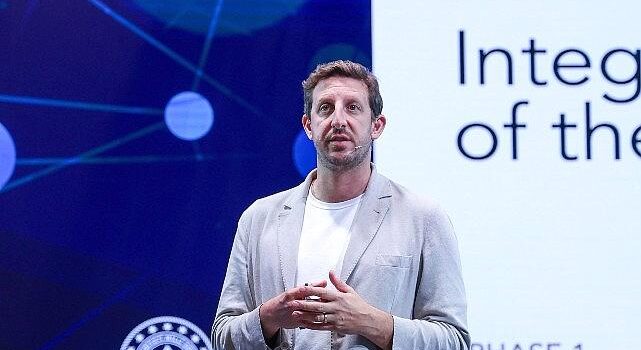 Zack Kass TETZ 2025’te konuştu: “Yapay zekâda insan zihnine muadil bir noktaya her geçen gün daha fazla yaklaşıyoruz”