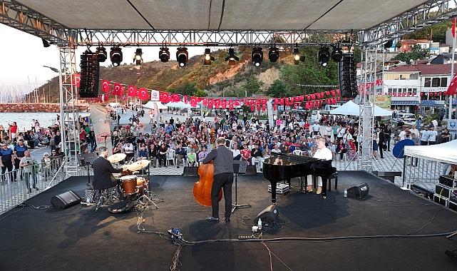 Zeytinin Konutu, Şenliğin Sahnesi Oldu