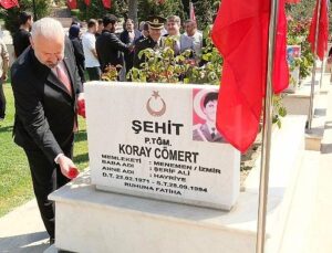 15 Temmuz şehitleri Menemen’de merasimle anıldı