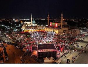 15 Temmuz’un 9. Yılında Konyalılar Mevlana Meydanı’nda Buluştu