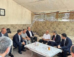 AK Parti Genel Lider Yardımcısı Demir Şehit Muharrem Can’ın Ailesini Ziyaret Etti