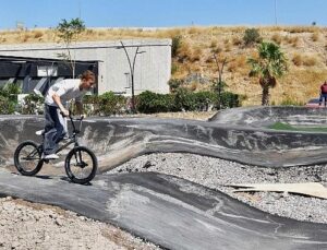 Bornova’da pedallar geleceğe dönecek