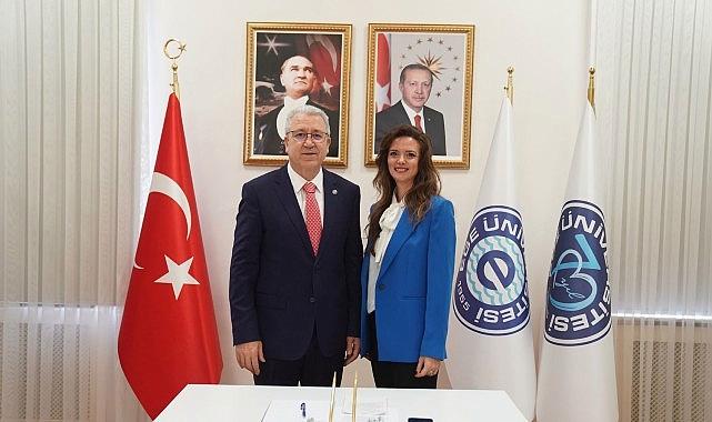 Bu proje ile öğrencilerin istatistiksel dert seviyeleri azaltılacak