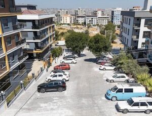 Buca’da cep otoparkları ile mahalleler nefes alıyor