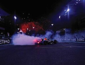 Cruise seyahatinde Formula 1 heyecanı!