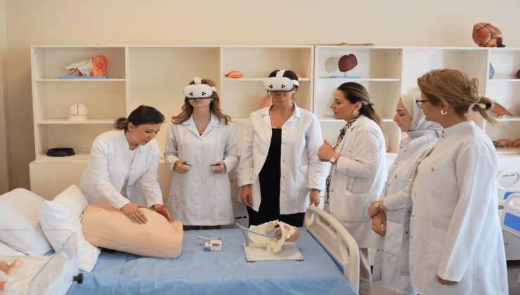 Ebe Kendi İşini Kurabilir