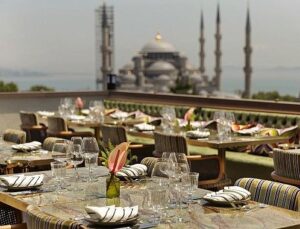 Geçmişten Günümüze Uzanan Bir “Sentez” Seyahati: Yüzyıllar Boyunca Süregelen Gastronomi Geleneklerinin Çağdaş Dokunuşlarla Buluşması