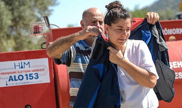 İzmirli baba ve kızı yangınlara karşı omuz omuza çaba ediyor