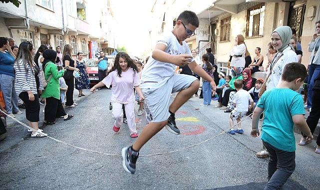 Klasik Sokak Oyunları ‘Sokakta Oyun Var’ ile Yine Yaşatılıyor