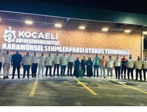 Kocaeli Büyükşehir, 1 haftada 2 terminali hizmete sundu; Karamürsel Terminali açıldı, birinci sefer Balıkesir’e oldu