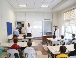 Lider Altay, Genç KOMEK Yaz Okulu’na Katılan Öğrencilerle Buluştu