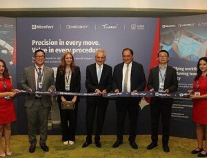 MicroPort’tan Türkiye için Robotik Cerrahi Eğitiminde Değerli Adım