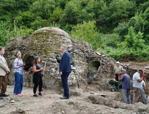 Üst Halıdere Tarihî Osmanlı Periyodu Hamam Onarımı İhalesi Yapıldı