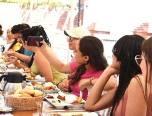 Yabancı öğrenciler toplumsal medya hesaplarında Osmangazi’yi tanıtacak