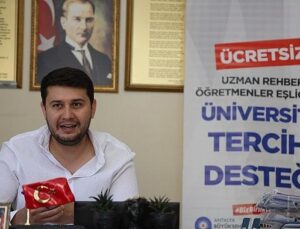 Antalya Büyükşehir Belediyesi üniversite adaylarının yanında