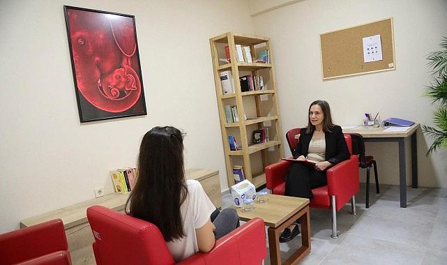 Bayraklı’da bayan ve çocuklara fiyatsız hukuksal takviye