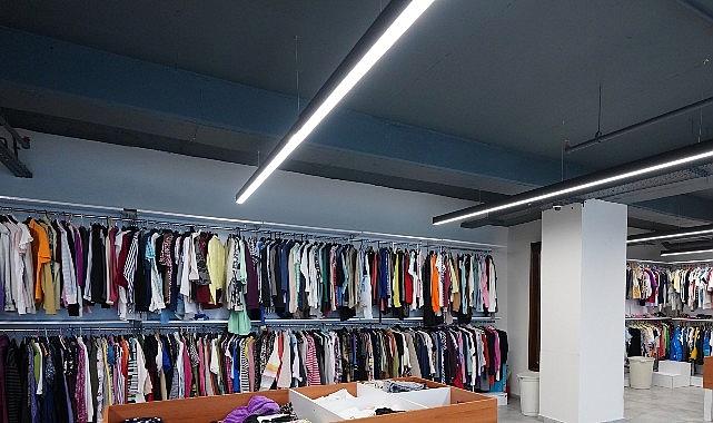 Beylikdüzü Belediyesi Gereksinim Sahibi Ailelerin Yanında