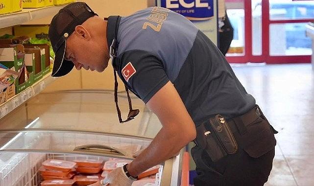 Burhaniye’de Son Kullanma Tarihi Geçmiş Besinler İmha Ediliyor