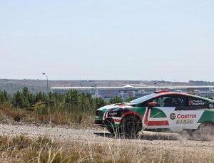 Castrol, Performansın Sonlarını TOSFED İstanbul Park’ta Toprak Razgatlıoğlu ve Ali Türkkan ile Gözler Önüne Serdi