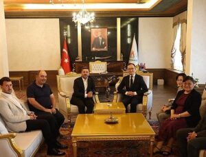 Çin Halk Cumhuriyeti Büyükelçisi Xuebin, Belediye Başkanı Arı’yı Ziyaret Etti