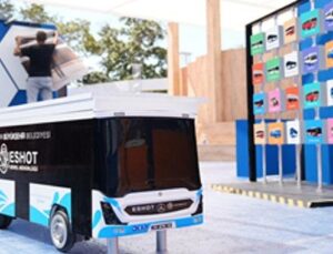 ESHOT standında ulaşım tarihine keyifli bir seyahat var