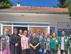 Halı Kilim Dokuma Atölyesi’nde Yeşilay Dernek Üyelerini Ağırladık