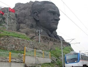 İZBAN’daki grev nedeniyle ulaşım çizgilerinde düzenleme