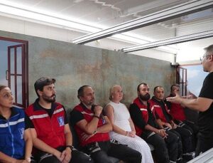 ​KAM, Bornova’da ‘Hatırlamak Yetmez, Hazırlanmak Gerek’ dedi