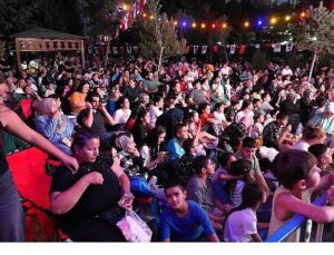 Keçiören’de Açık Hava Sinemalarına Ağır İlgi