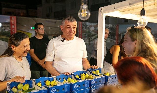 Kolunda Kuruyan Bardacığı Belediye Aldı Halka Fiyatsız Dağıttı