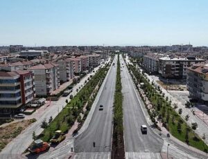 Konya Büyükşehir Ahmet Yesevi Caddesi ve Sakarya Kavşağı’nda Yol Kalitesini Yükseltti